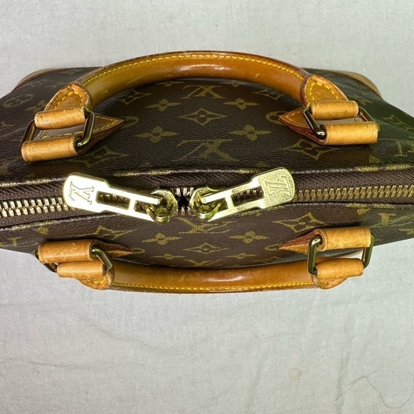 4 𝑳𝒐𝒖𝒊𝒔 𝑽𝒖𝒊𝒕𝒕𝒐𝒏 𝑨𝑳𝑴𝑨 𝑷𝑴 (Date Code VI0963) - Picture 12 of 14